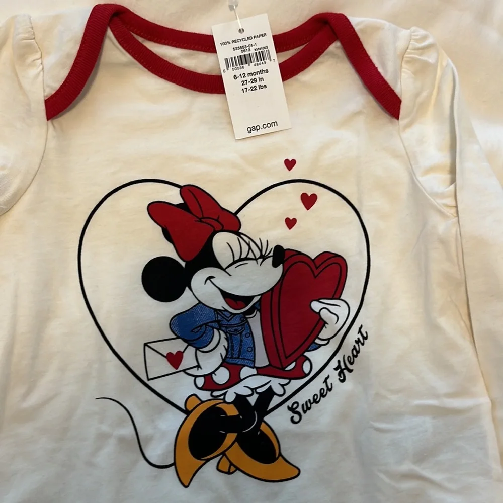 BabyGap Minnie Mouse onesie and red leggings outfit